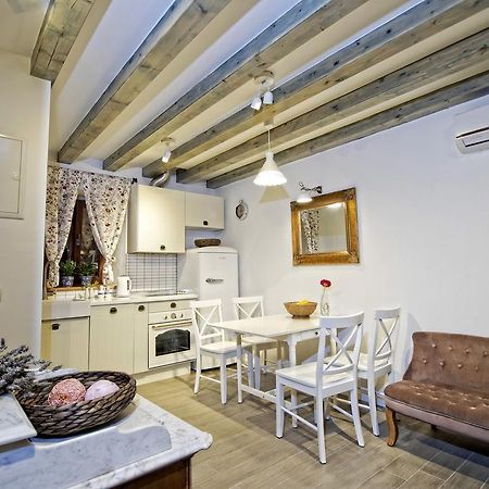 شيبينيك Anja Apartments الغرفة الصورة